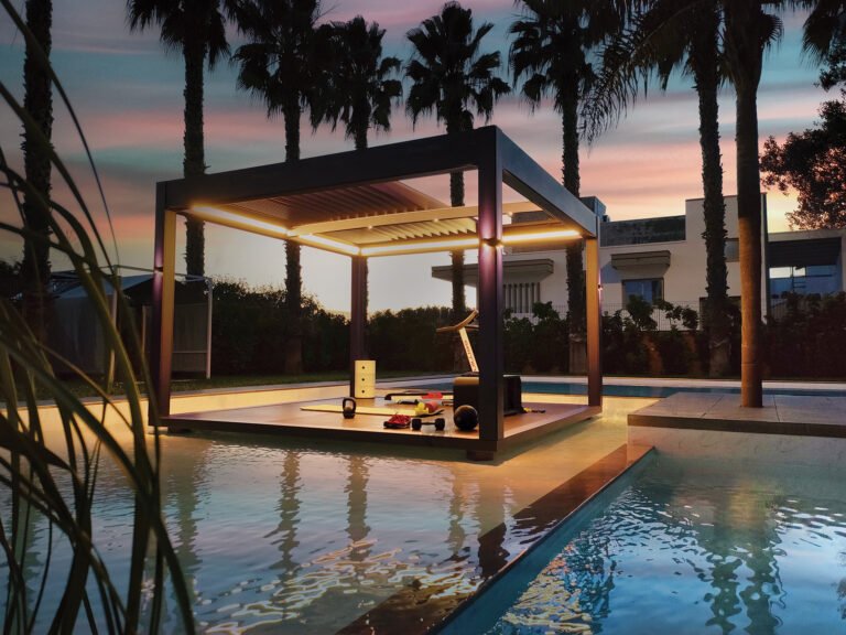 Pergola bioclimatique qbox blue