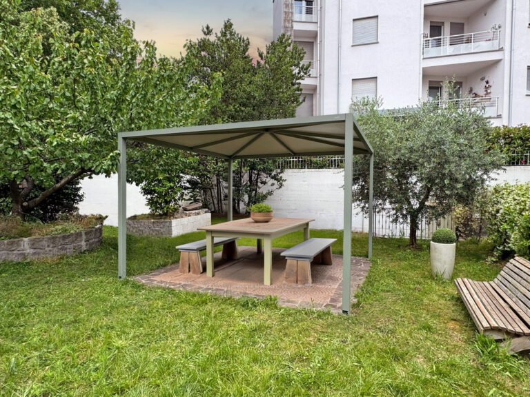 Installation de Carports & Pergolas Solaires à Genève | AFM